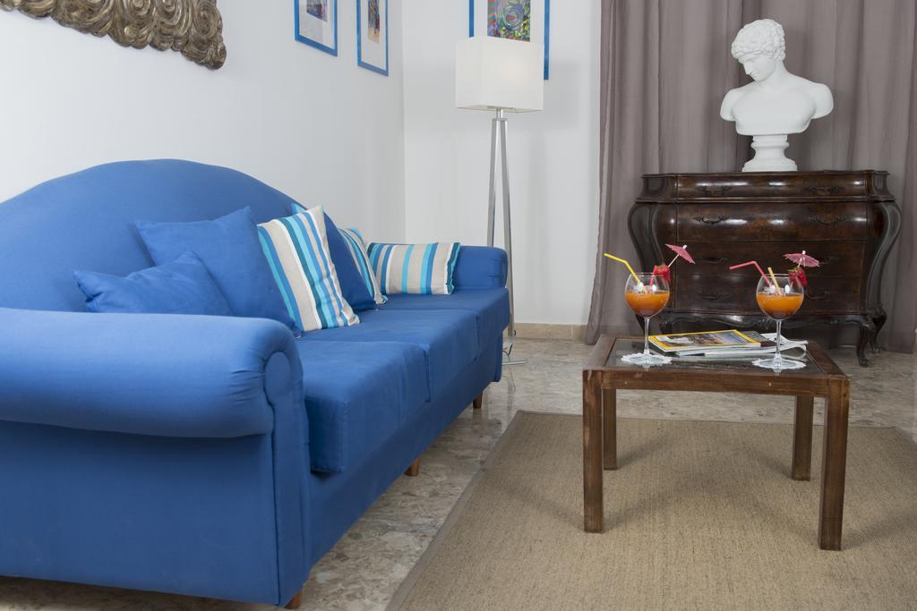 Albergo Scalzone Castel Volturno Luaran gambar